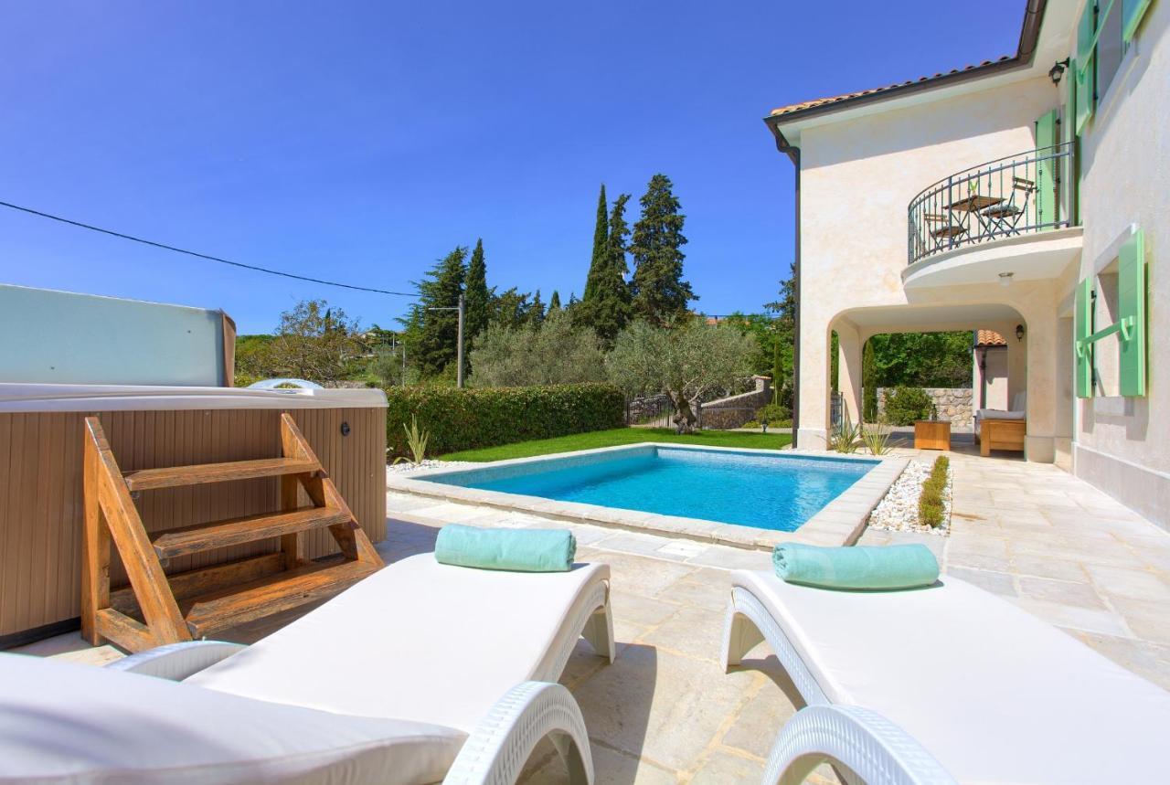 Villa Fundica Vrh  ภายนอก รูปภาพ