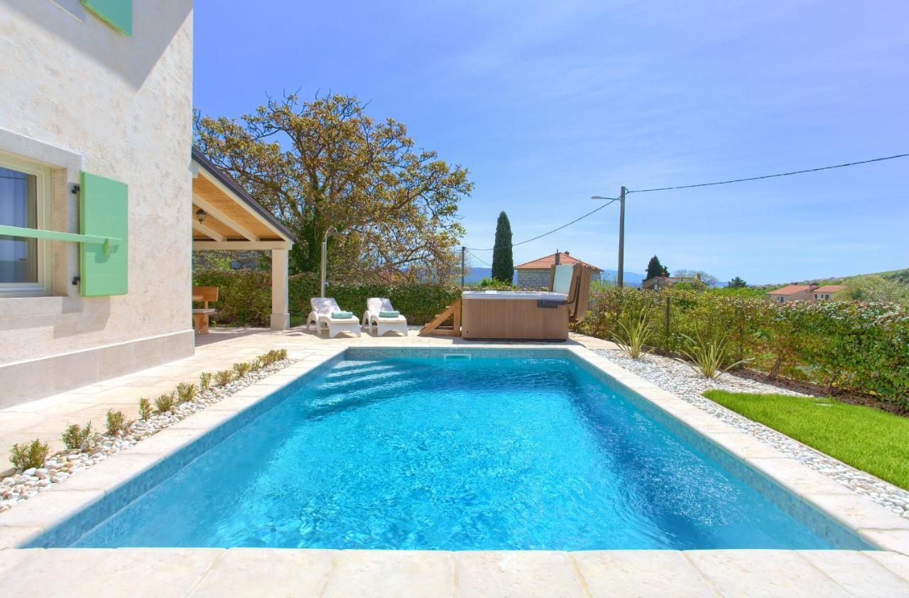 Villa Fundica Vrh  ภายนอก รูปภาพ