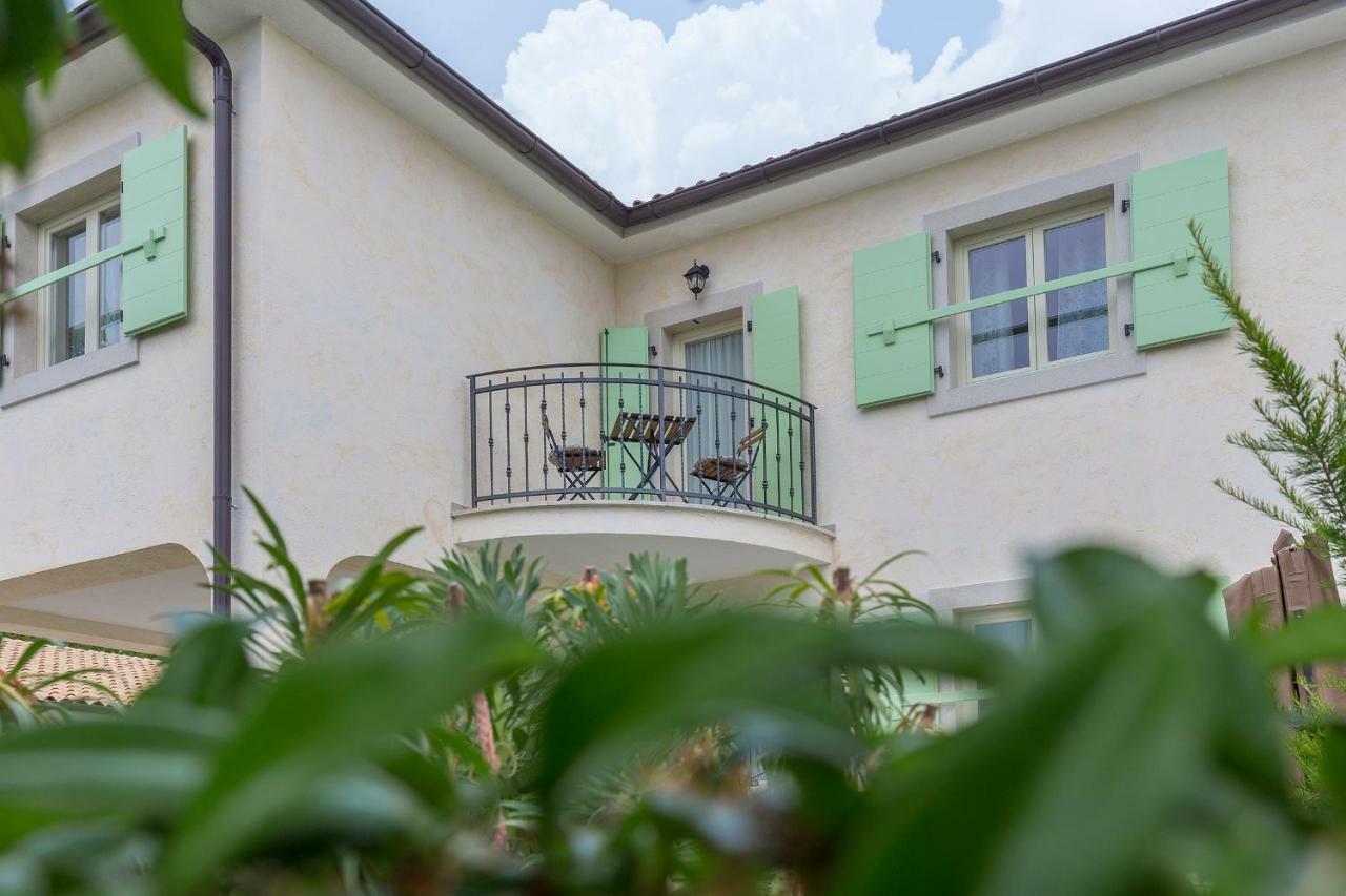 Villa Fundica Vrh  ภายนอก รูปภาพ